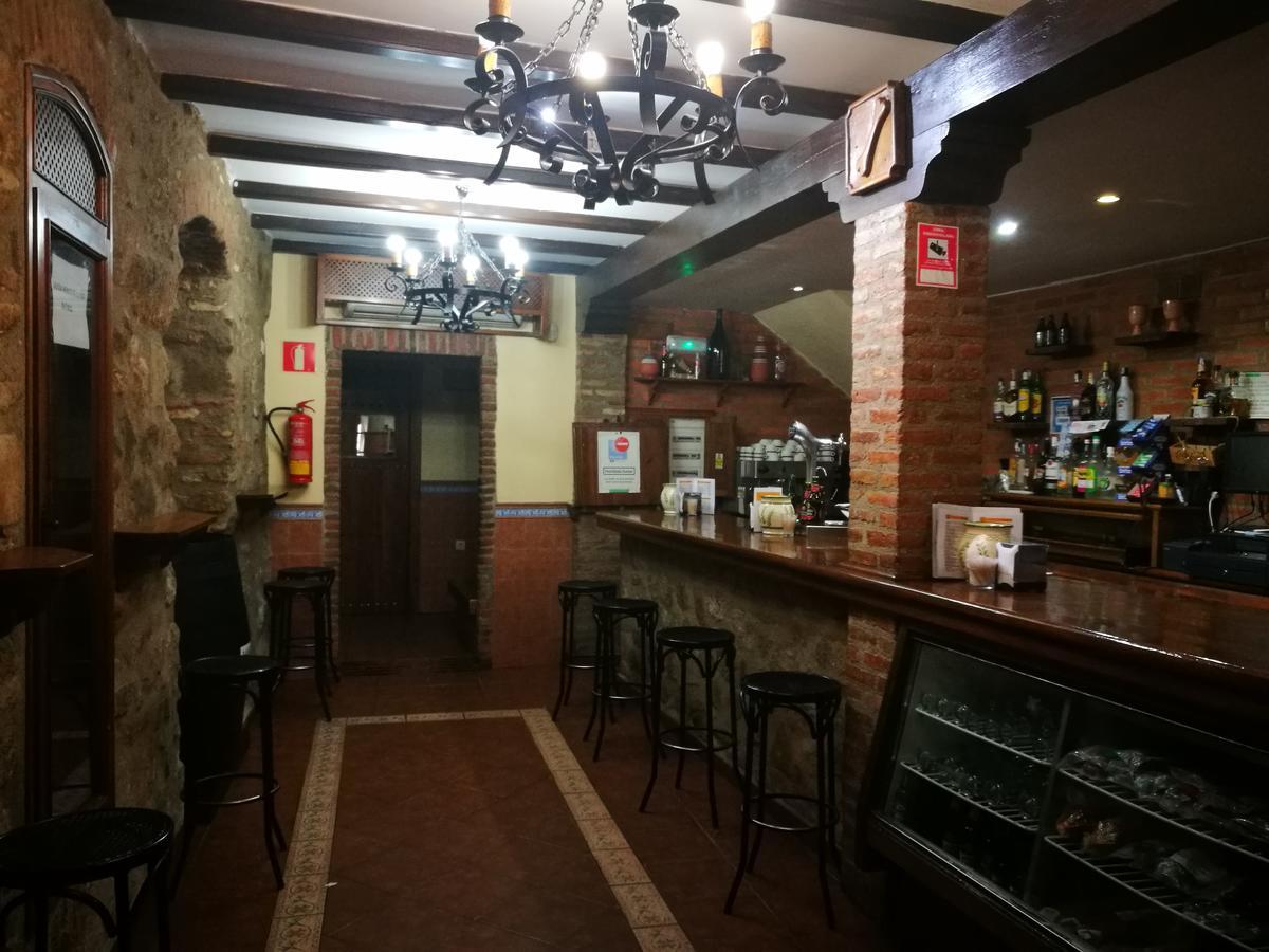 טרוחיו Hostal Hueso מראה חיצוני תמונה