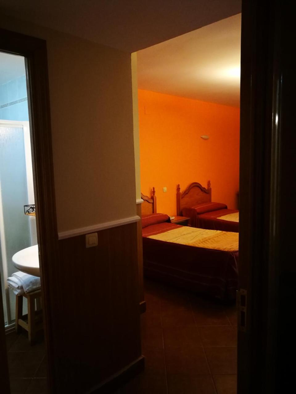 טרוחיו Hostal Hueso מראה חיצוני תמונה